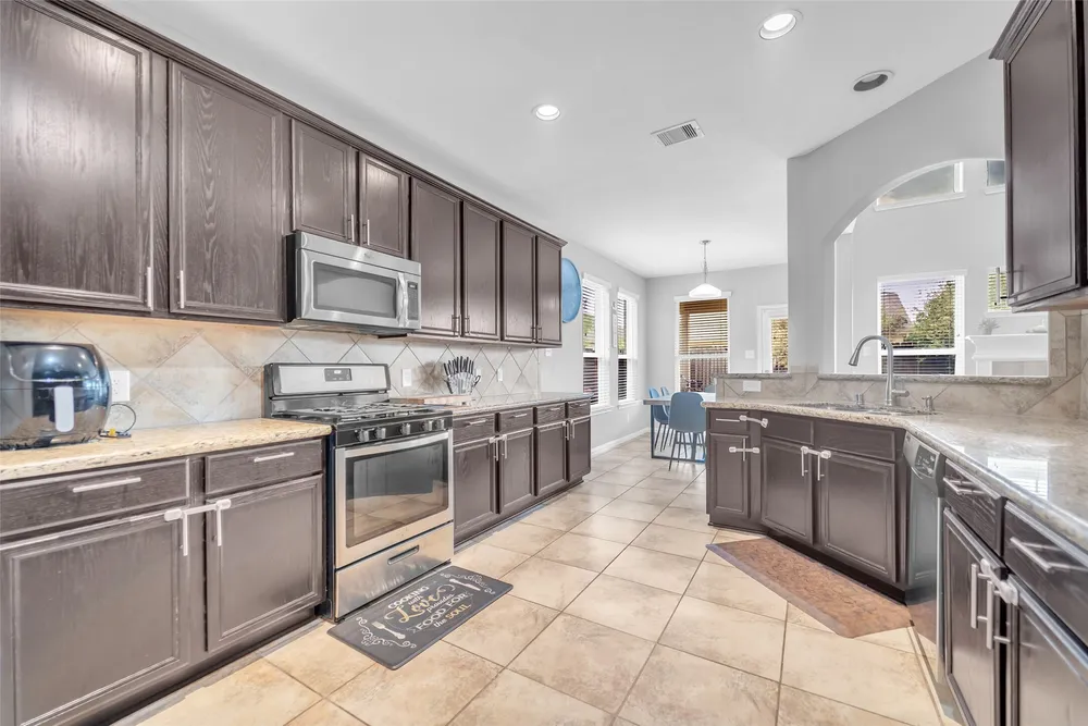 1230 Maple Ace Dr, Katy, TX 77493
