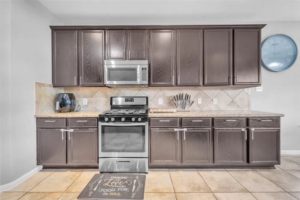 1230 Maple Ace Dr, Katy, TX 77493