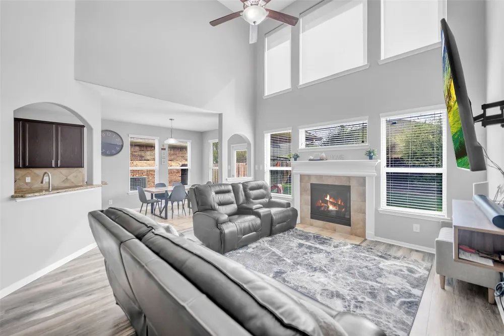1230 Maple Ace Dr, Katy, TX 77493