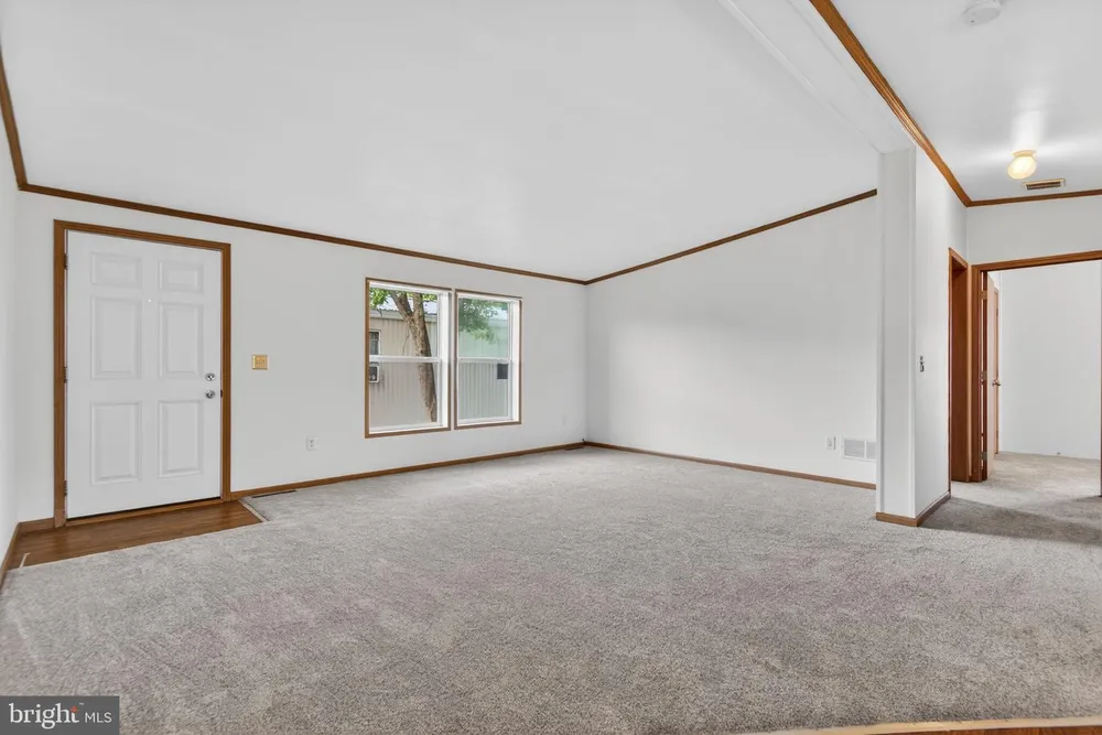 723 Sherry Ln, Lancaster, PA 17601