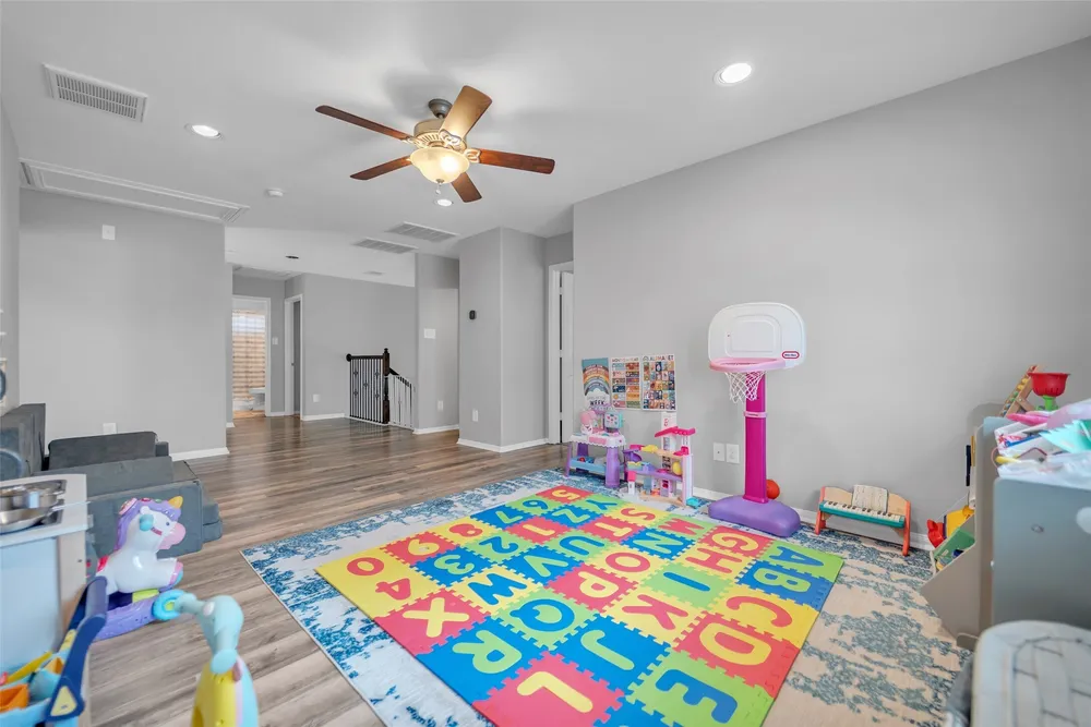 1230 Maple Ace Dr, Katy, TX 77493