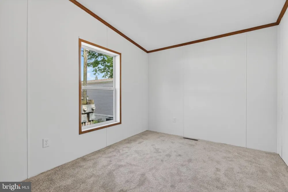 723 Sherry Ln, Lancaster, PA 17601