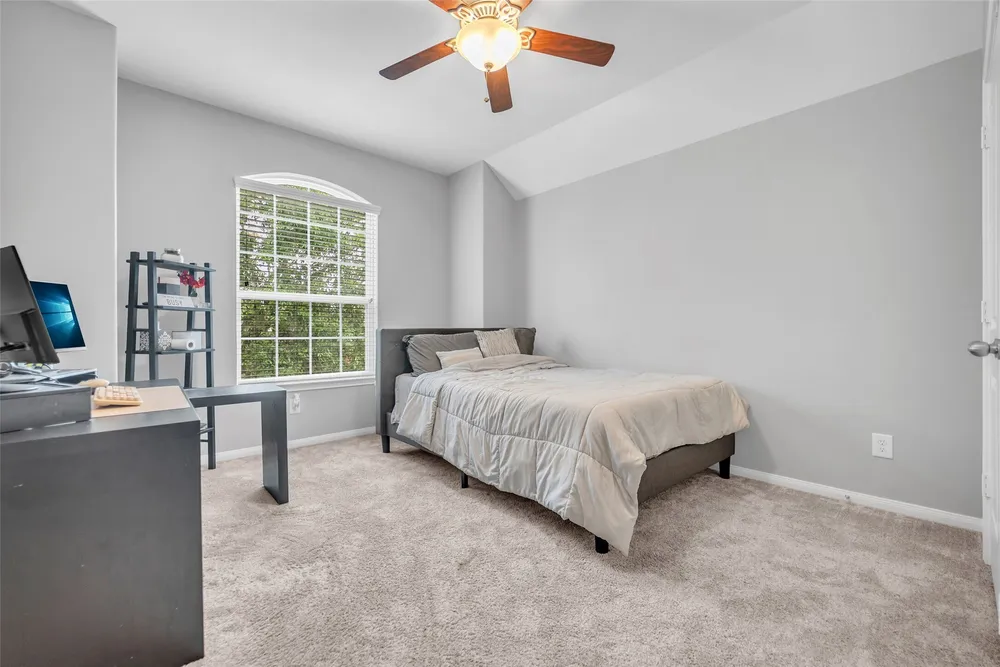 1230 Maple Ace Dr, Katy, TX 77493