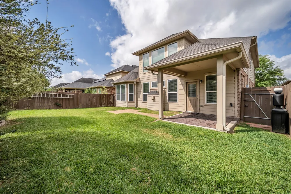 1230 Maple Ace Dr, Katy, TX 77493