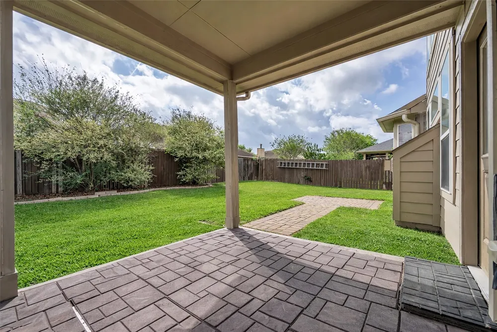 1230 Maple Ace Dr, Katy, TX 77493