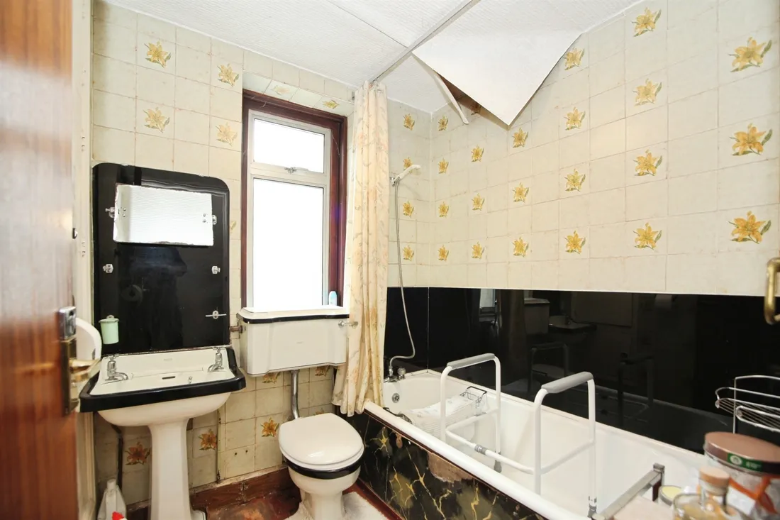 Property photo 33