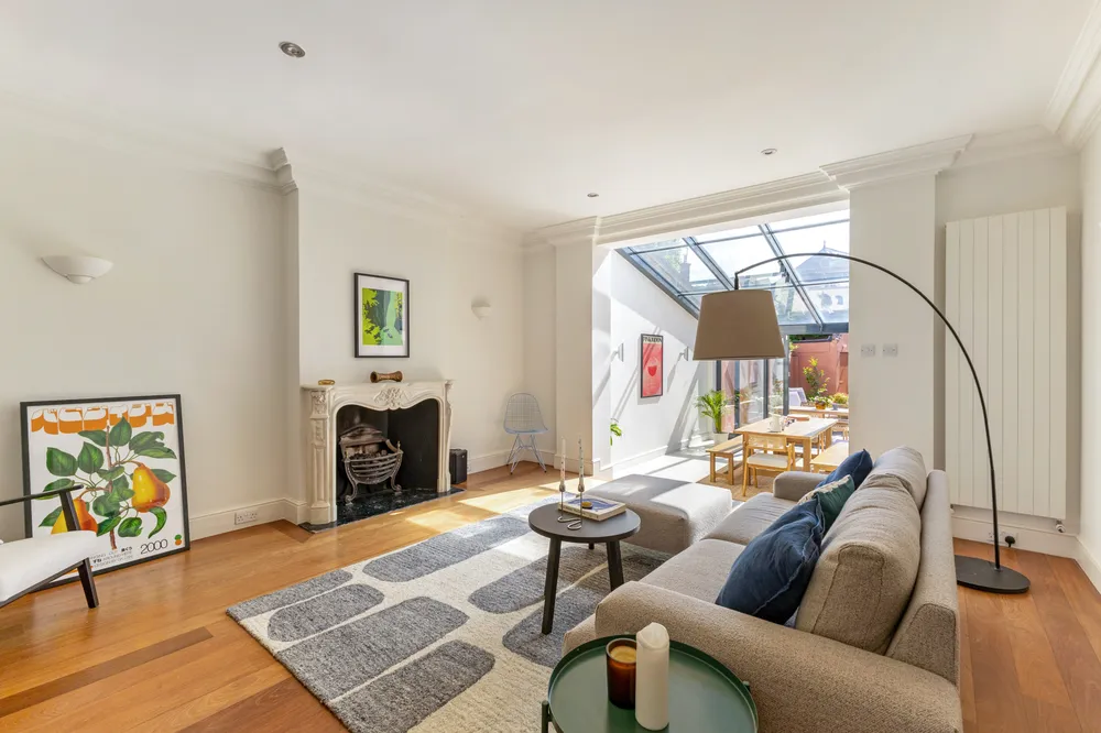 Bedford Road, London, W4
