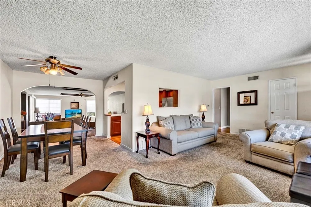 3222 W Sunview Dr, Anaheim, CA 92804