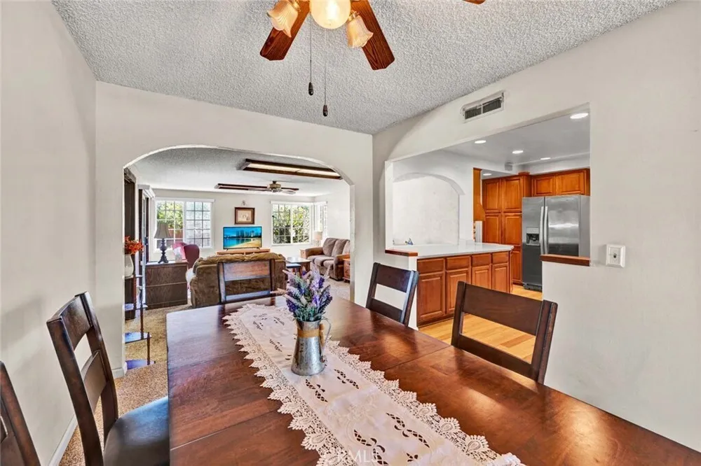 3222 W Sunview Dr, Anaheim, CA 92804