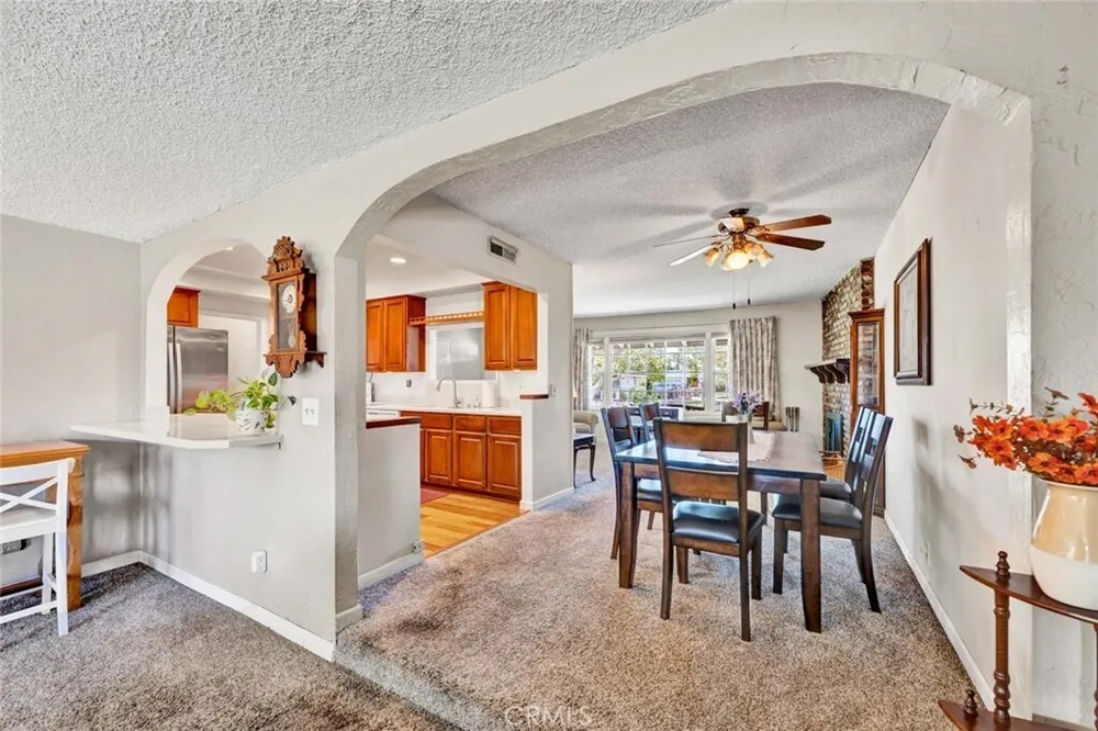 3222 W Sunview Dr, Anaheim, CA 92804