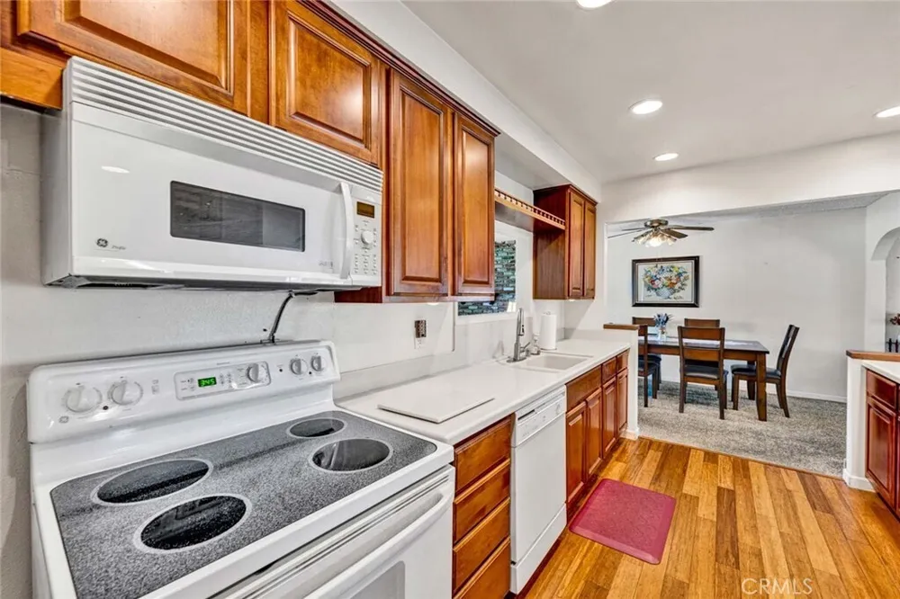 3222 W Sunview Dr, Anaheim, CA 92804