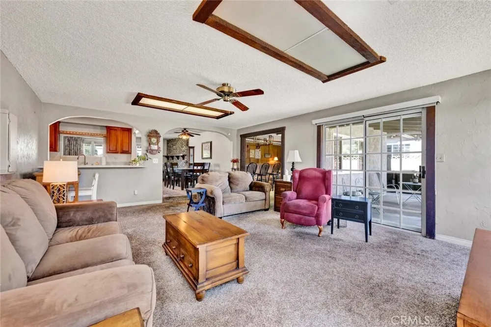 3222 W Sunview Dr, Anaheim, CA 92804