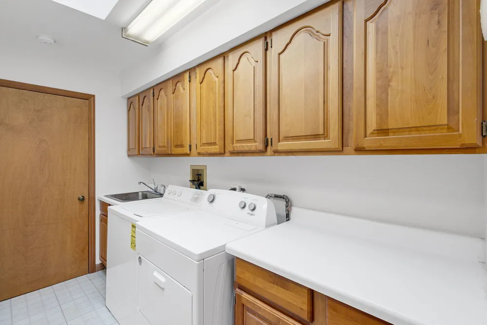 648 62nd Ct, Downers Grove, IL 60516