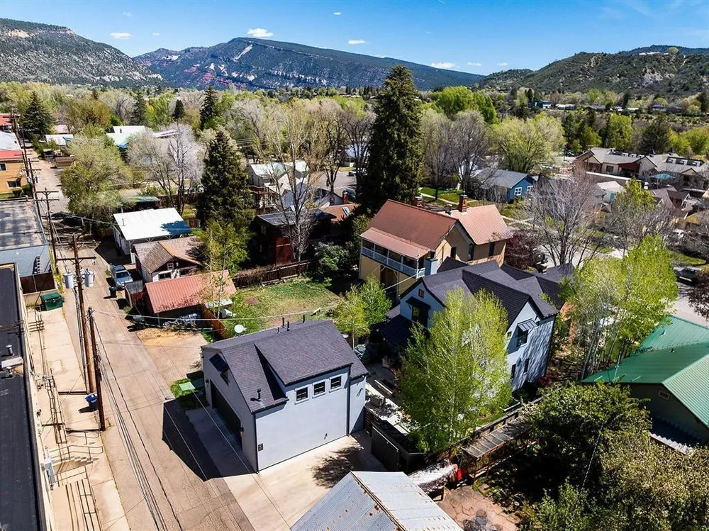 1915 E 2nd Ave, Durango, CO 81301