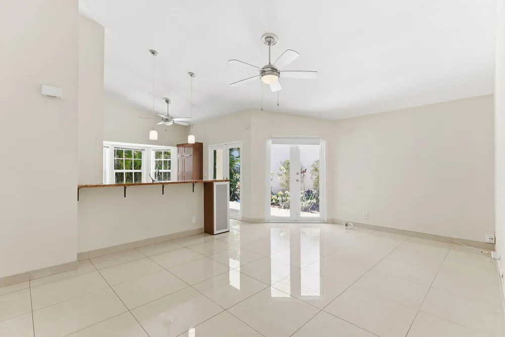 1472 Garden Rd, Weston, FL 33326