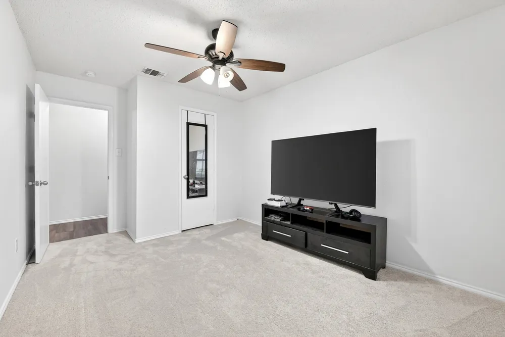 9932 Thomas Jefferson Dr, McKinney, TX 75072