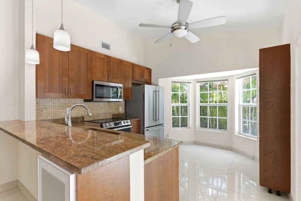 1472 Garden Rd, Weston, FL 33326