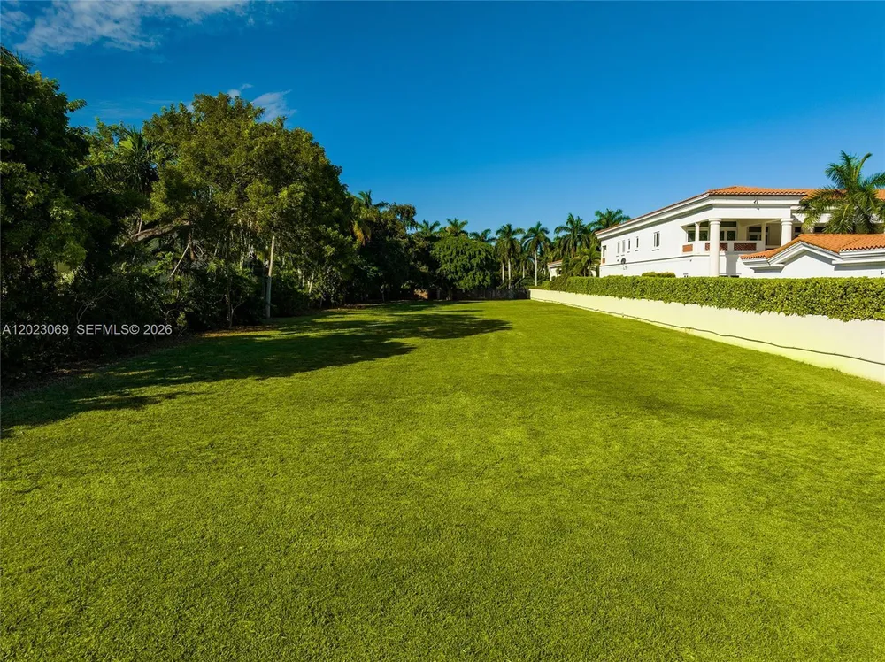 36 Star Island Dr, Miami Beach, FL 33139