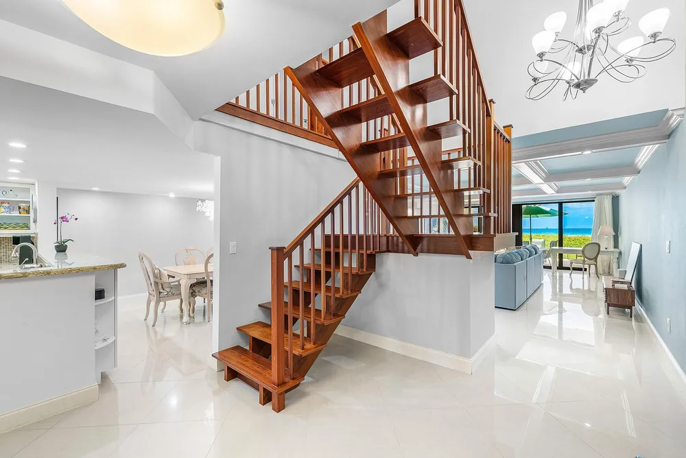 2155 S Ocean Blvd, Delray Beach, FL 33483