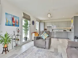 Jefferson Avenue, Poole thumb 2