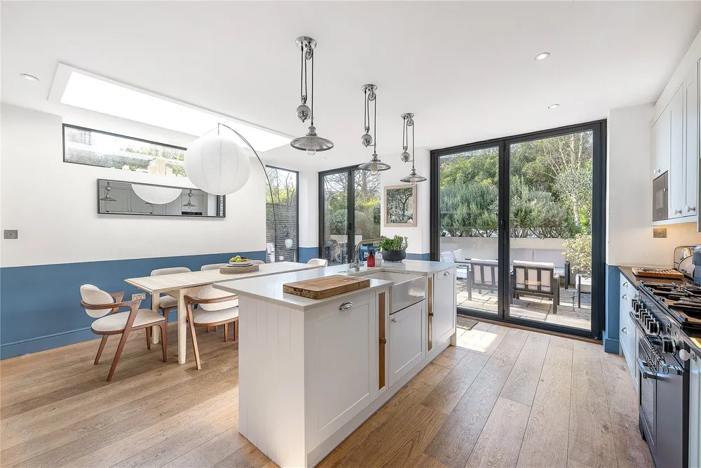 Romola Road, London, SE24