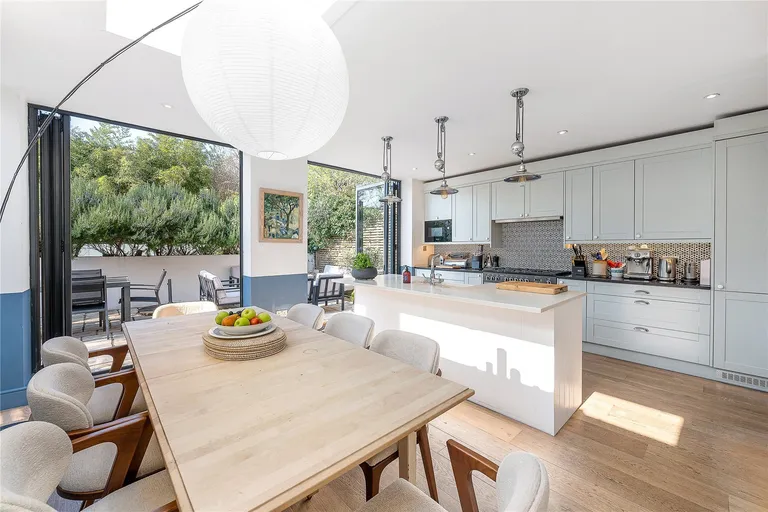 Romola Road, London, SE24
