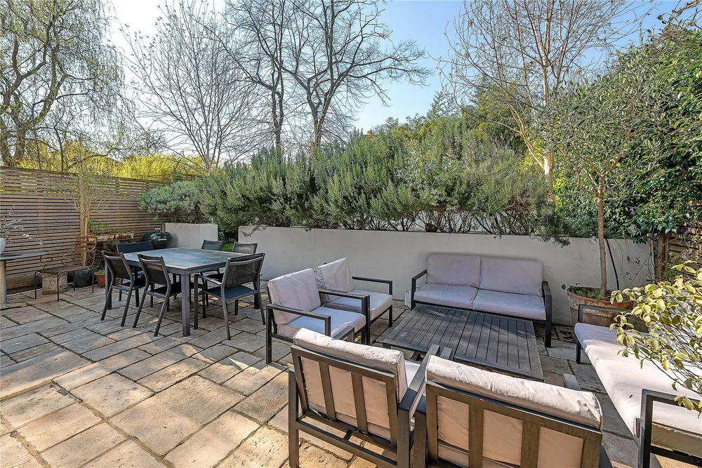 Romola Road, London, SE24