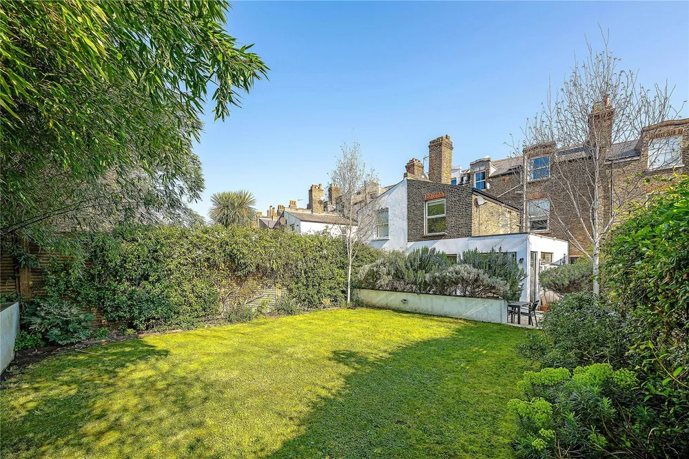Romola Road, London, SE24