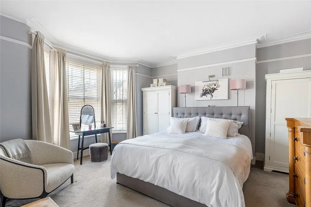 Romola Road, London, SE24