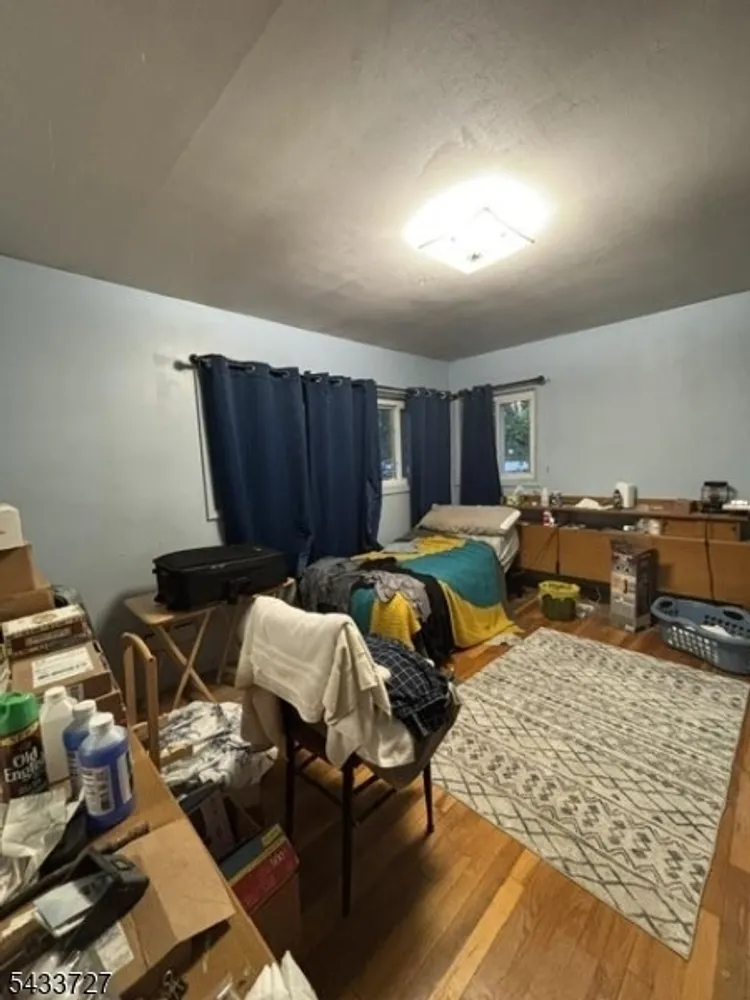 50 Brookside Ave, Caldwell, NJ 07006