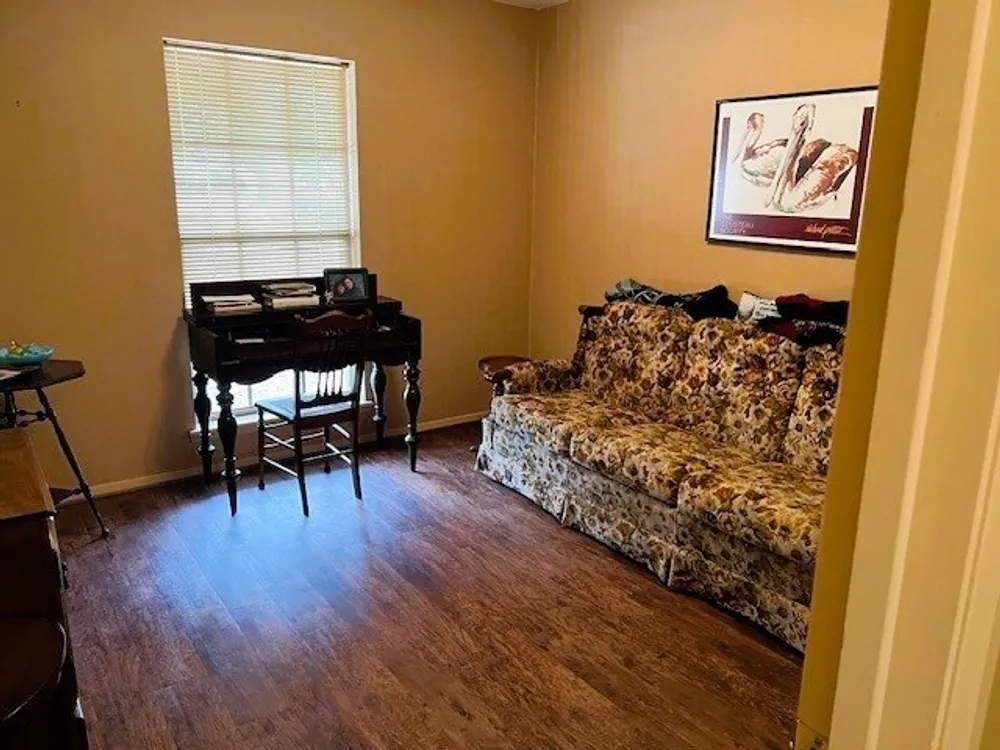 8639 Cedarbrake Dr, Spring Valley, TX 77055