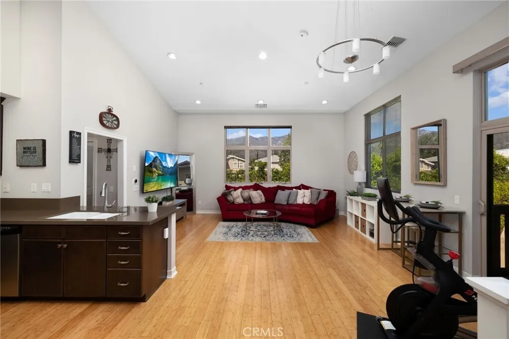 1406 S California Ave, Monrovia, CA 91016