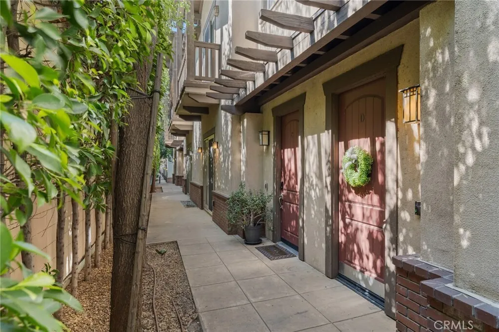 1406 S California Ave, Monrovia, CA 91016