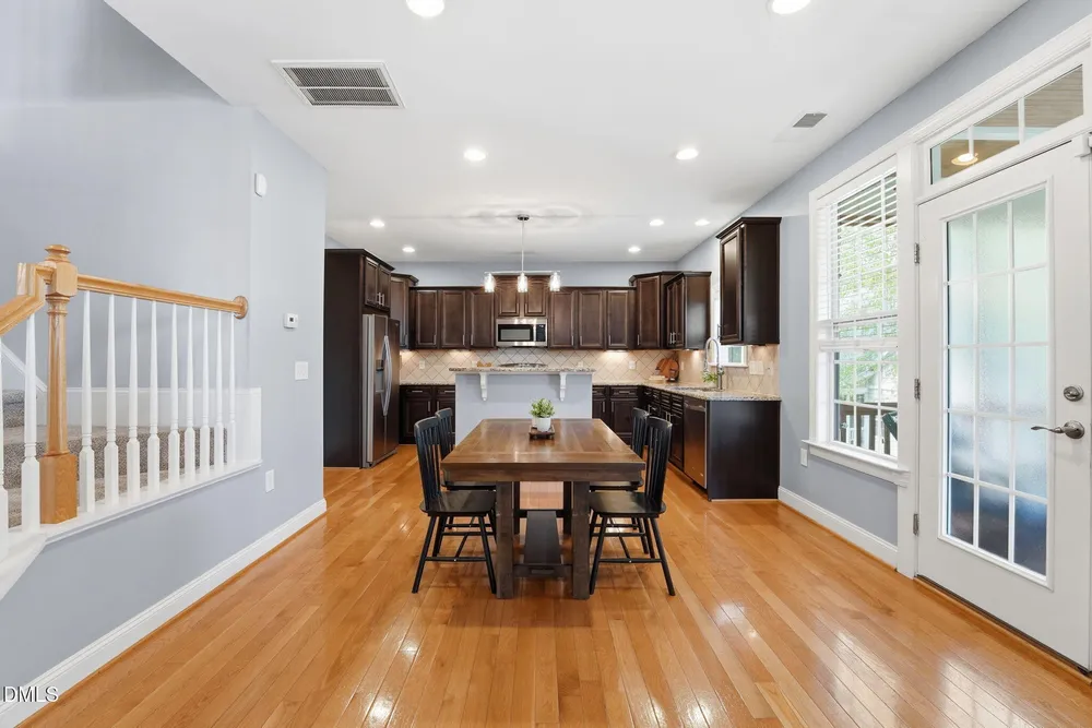 418 Stranraer Ct, Fuquay-Varina, NC 27526