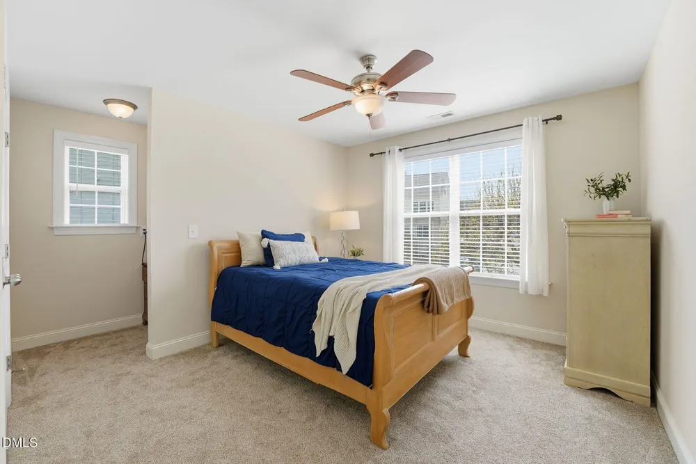 418 Stranraer Ct, Fuquay-Varina, NC 27526