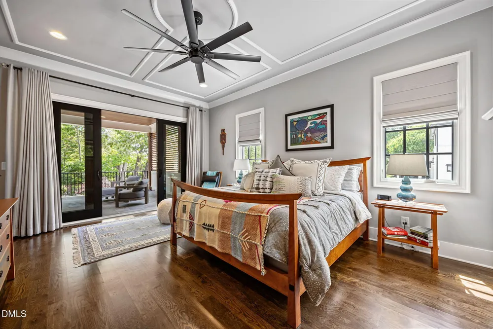 2118 Cowper Dr, Raleigh, NC 27608-1324