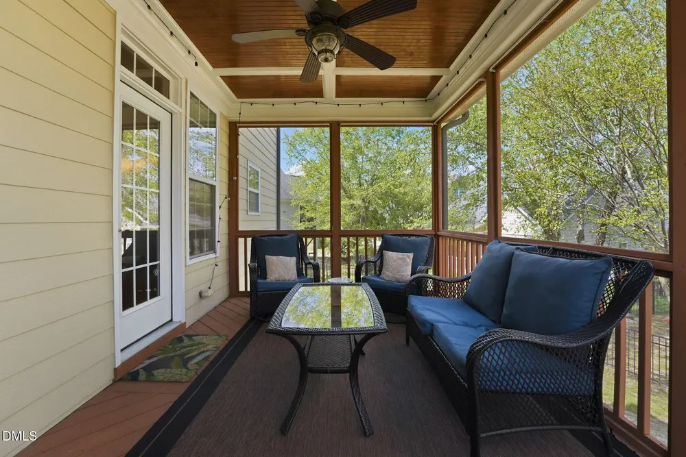 418 Stranraer Ct, Fuquay-Varina, NC 27526