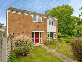 Wheelwright Close, Rougham, Bury St. Edmunds photo