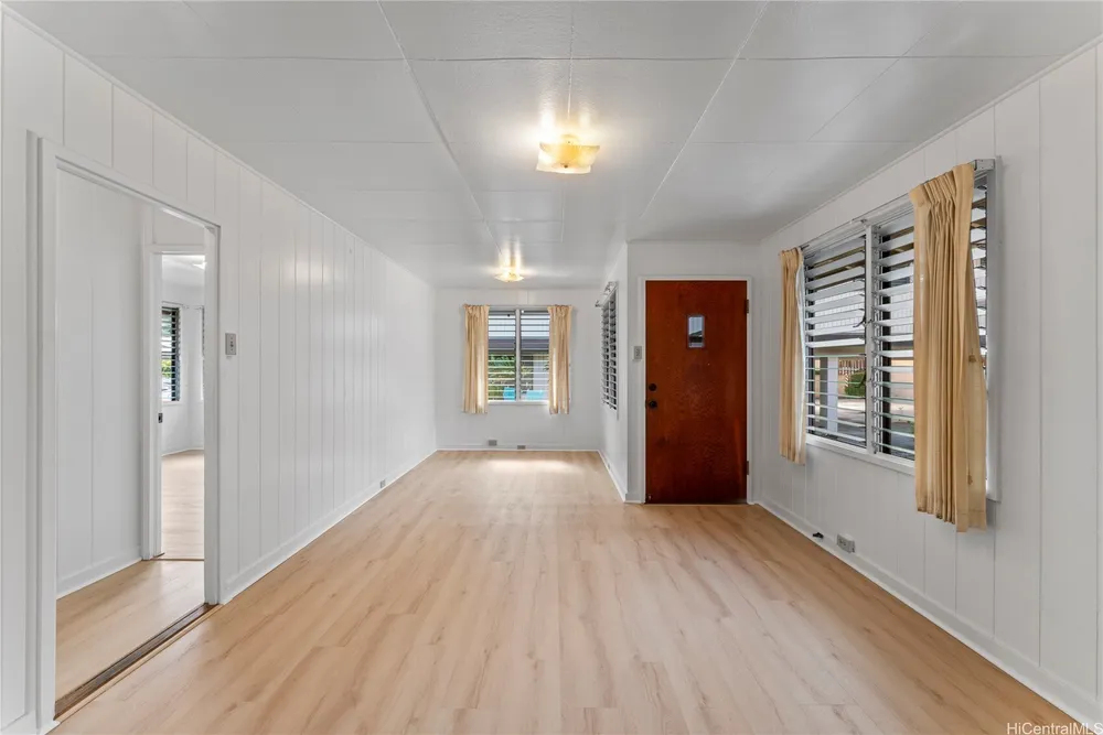 1134 Alohi Way, Honolulu, HI 96814