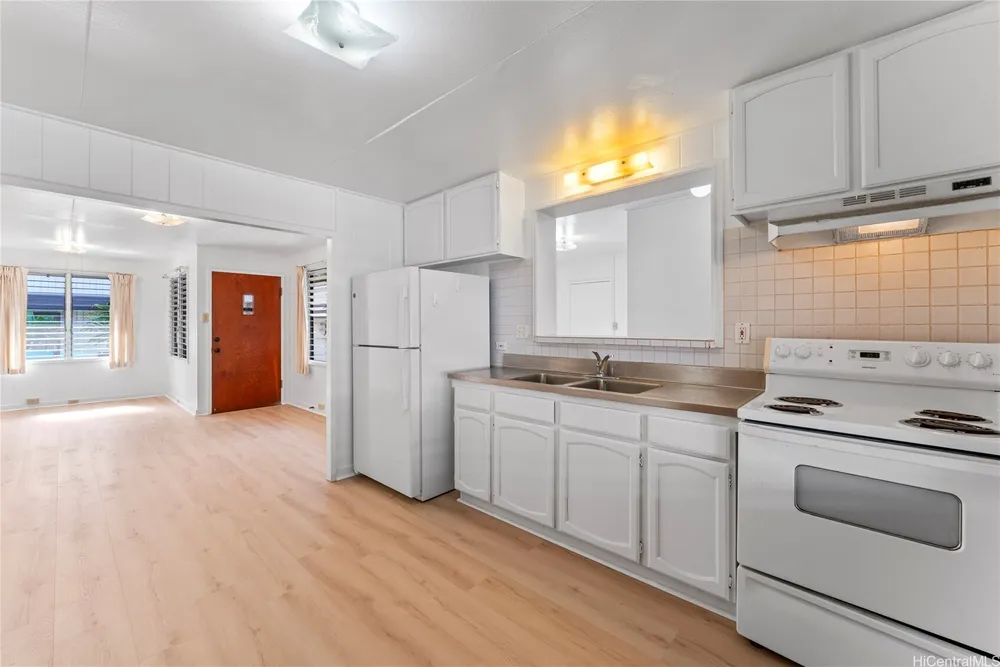 1134 Alohi Way, Honolulu, HI 96814