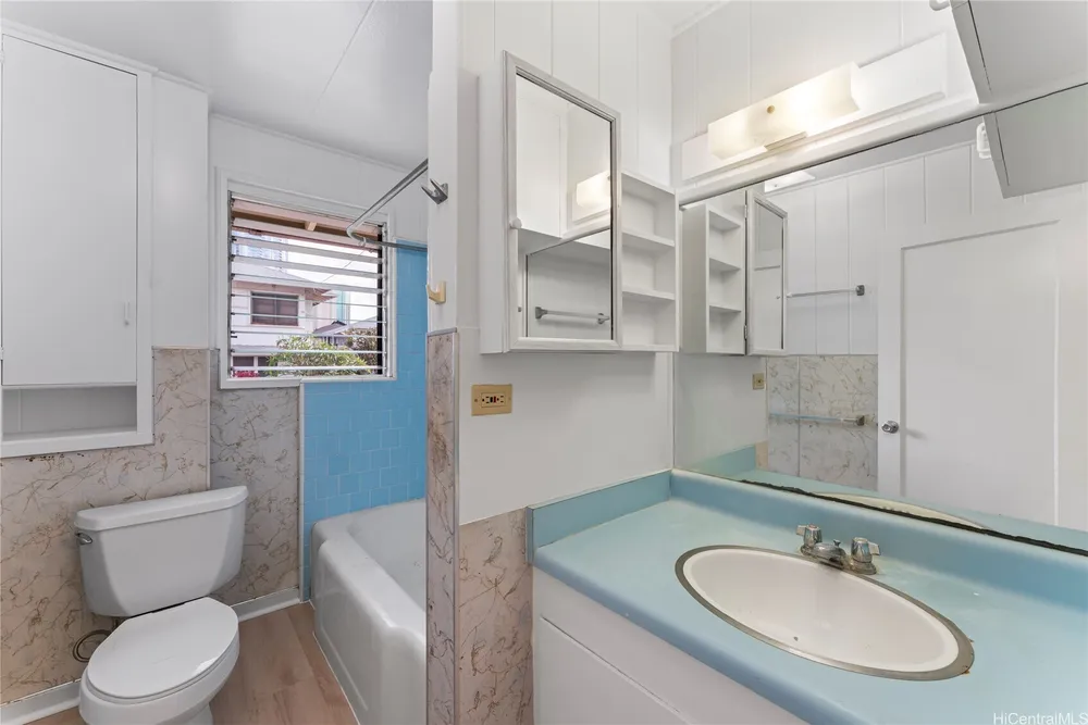 1134 Alohi Way, Honolulu, HI 96814