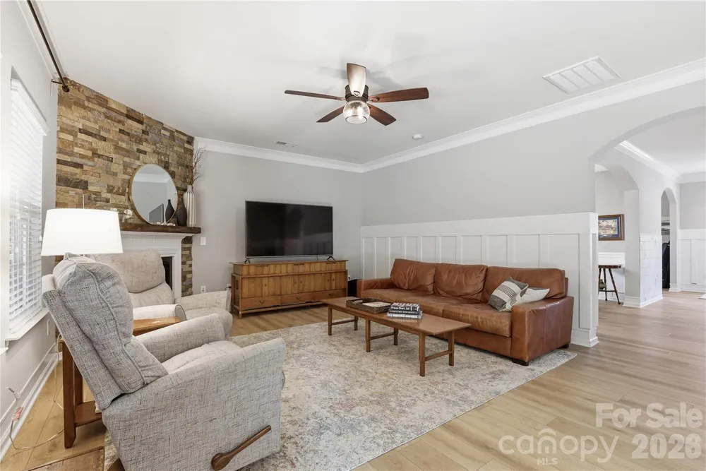 1051 Crawford Dr, Lancaster, SC 29720