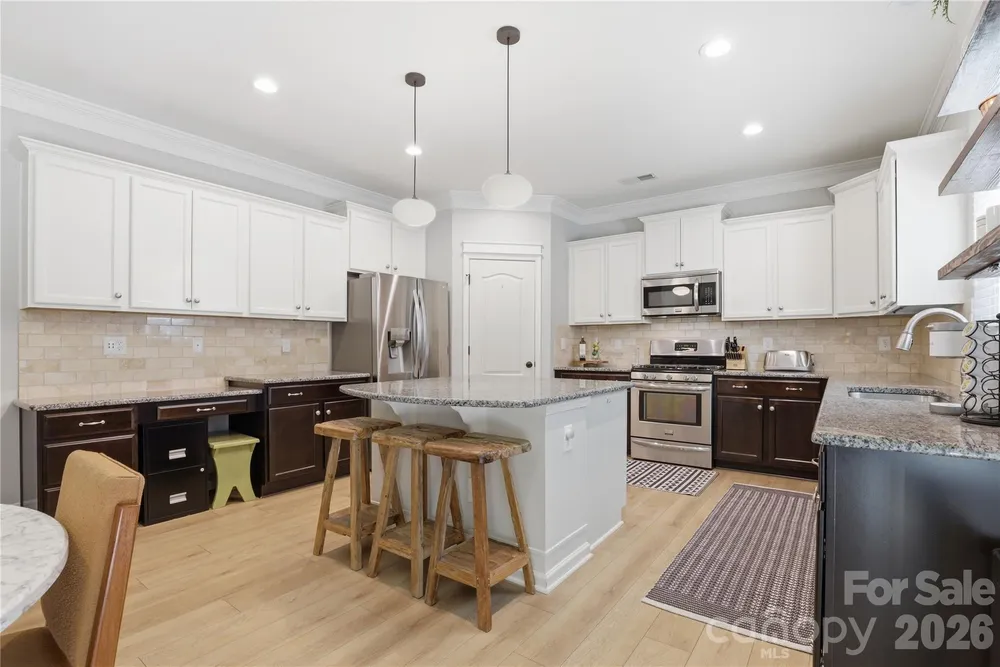 1051 Crawford Dr, Lancaster, SC 29720