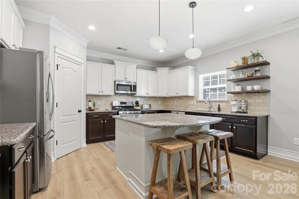 1051 Crawford Dr, Lancaster, SC 29720