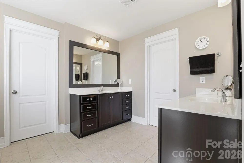 1051 Crawford Dr, Lancaster, SC 29720