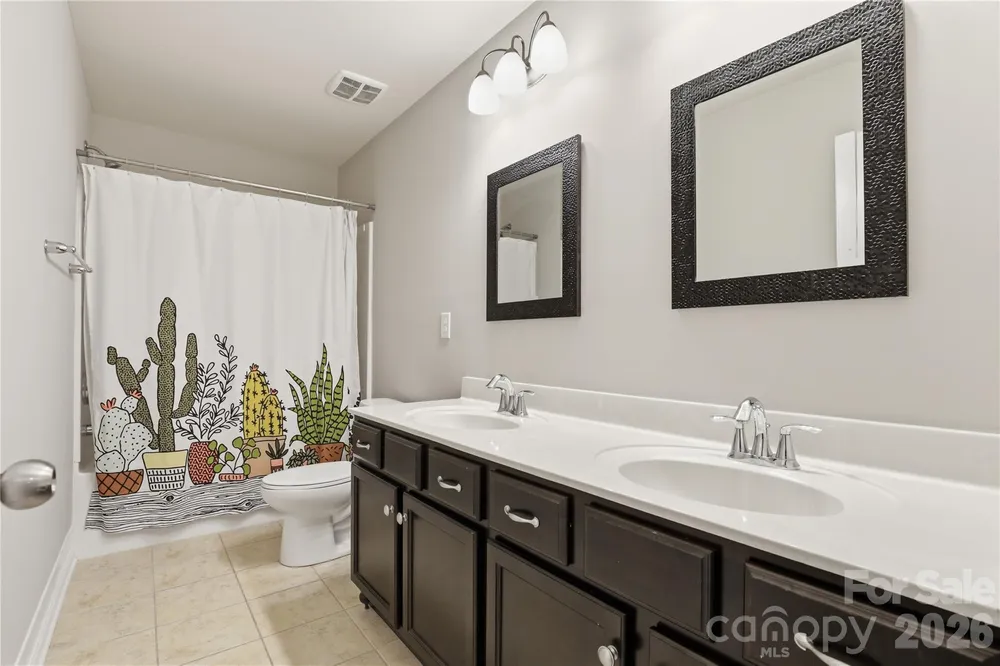 1051 Crawford Dr, Lancaster, SC 29720