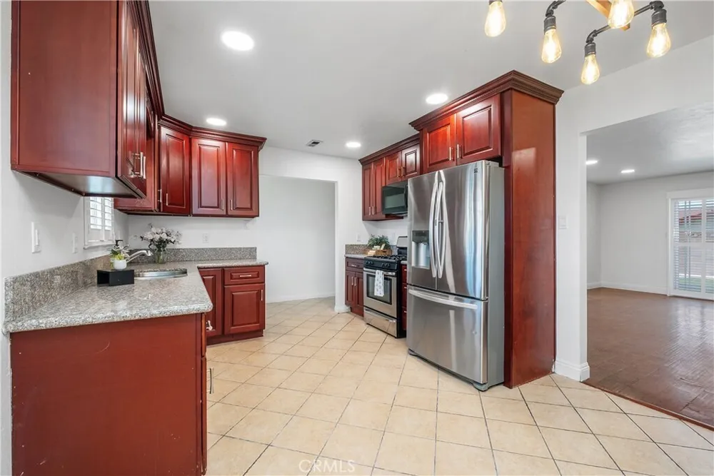 7233 Hayes Circle, Buena Park, CA 90620