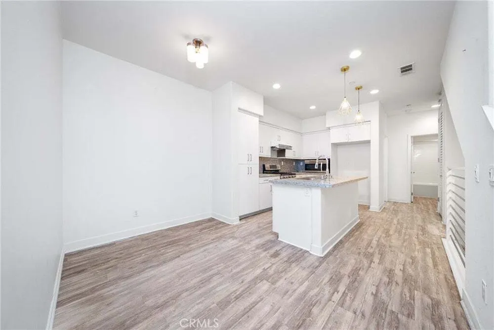 9042 Garvey Ave, Rosemead, CA 91770