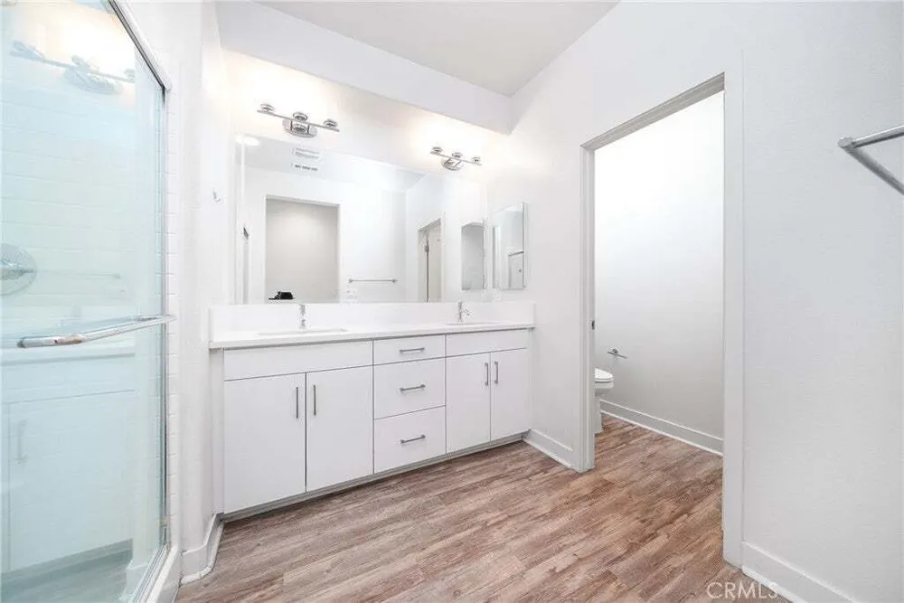 9042 Garvey Ave, Rosemead, CA 91770