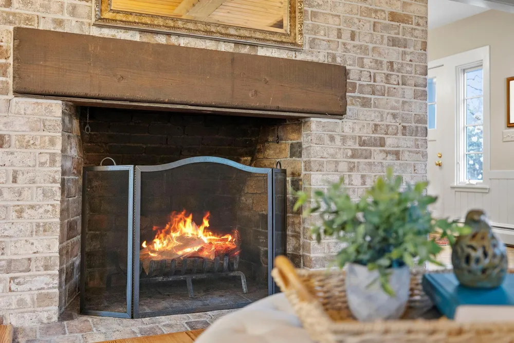 3942 Willmatt Hill, Minnetonka, MN 55305